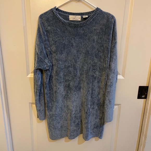 Blue Knitted Sweater  Size Large - Picture 4 of 6